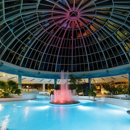 Vital Hotel Rhein Main Therme Wellness Resort & Spa Хофхайм ам Таунус Екстериор снимка