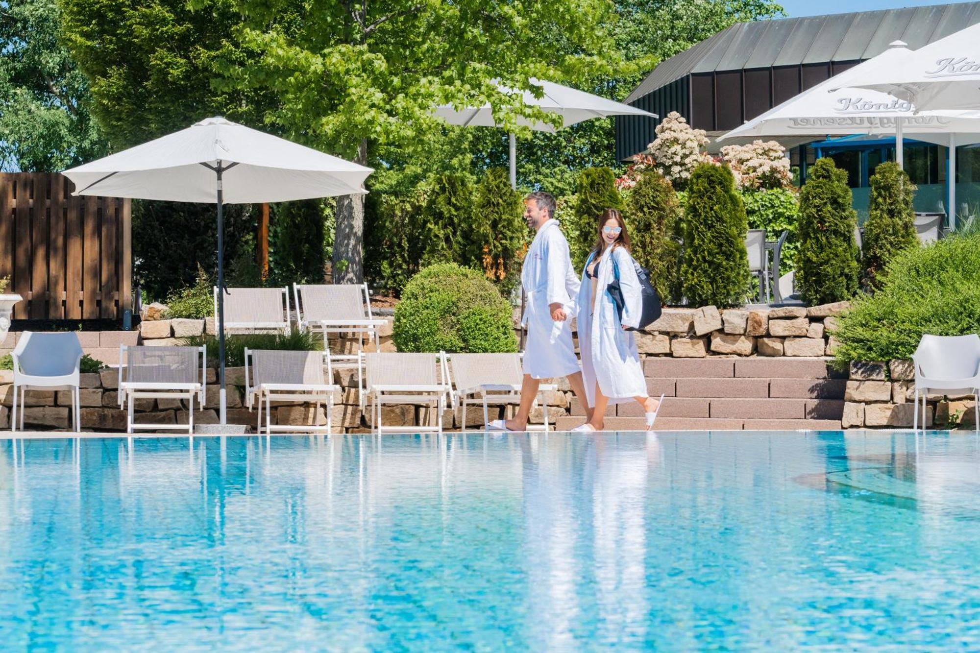 Vital Hotel Rhein Main Therme Wellness Resort & Spa Хофхайм ам Таунус Екстериор снимка